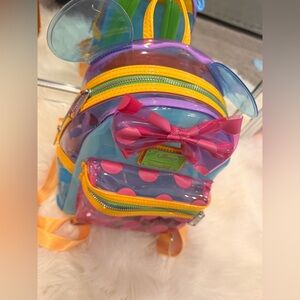 Loungefly

Like New backpack used once.